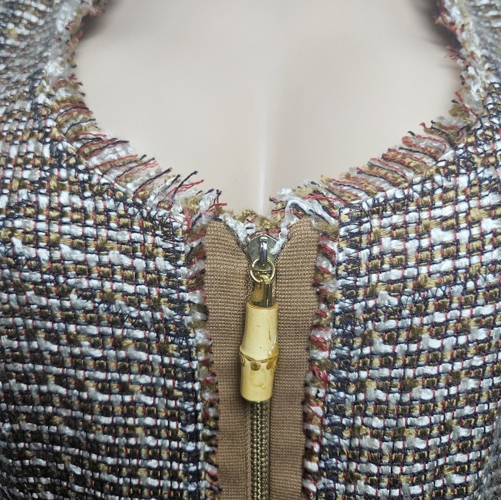 Ellen Tracy Brown and Gold Blazer with Geometric Texture - Picture 9 of 10